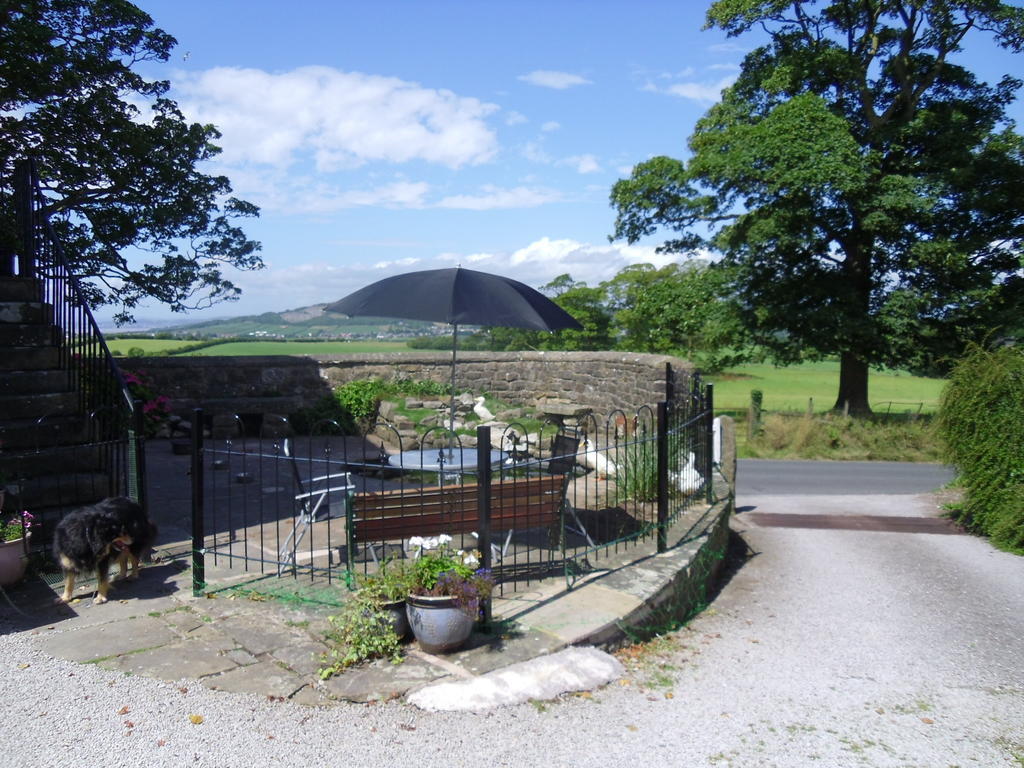 كارنفورث Tithe Barn Bed And Breakfast المظهر الخارجي الصورة