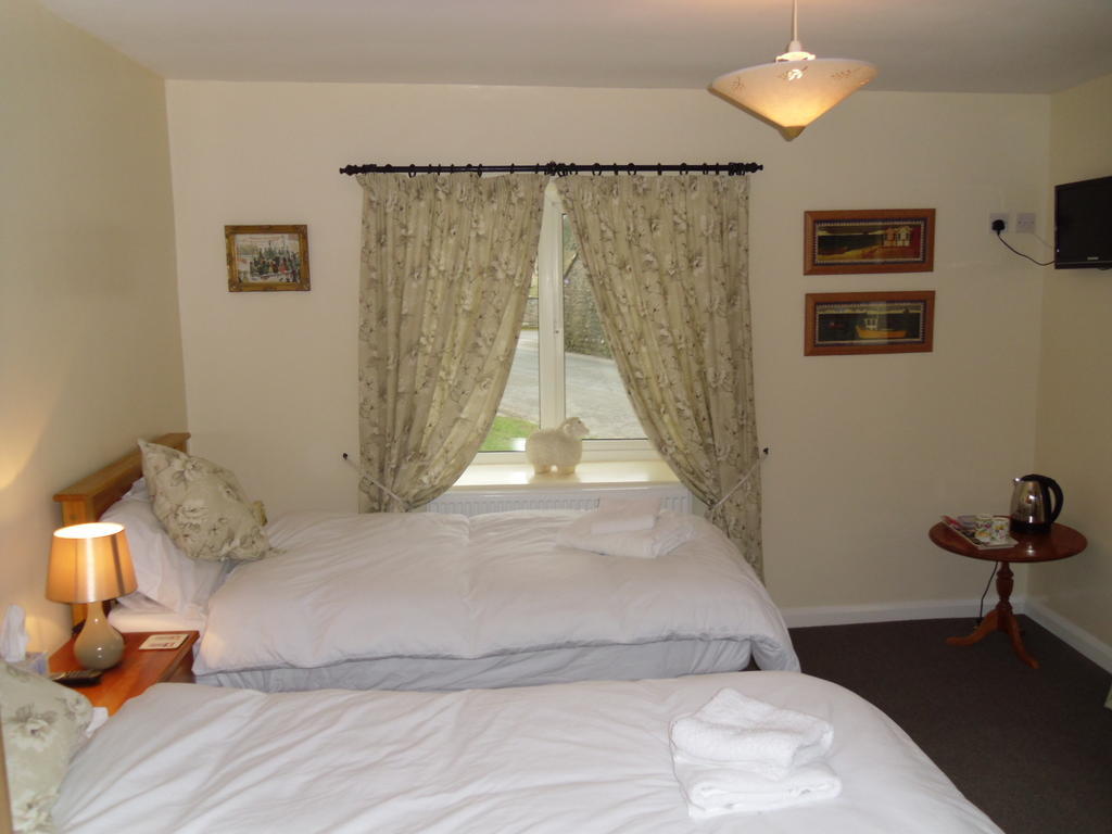 كارنفورث Tithe Barn Bed And Breakfast الغرفة الصورة